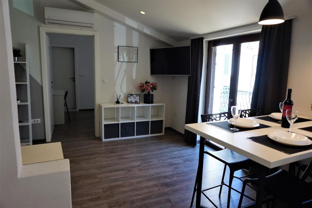 Apartment Cosy & Sweet Makarska Buitenkant foto